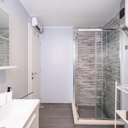 Apartment Nice In With Kitchen Dubrovnik